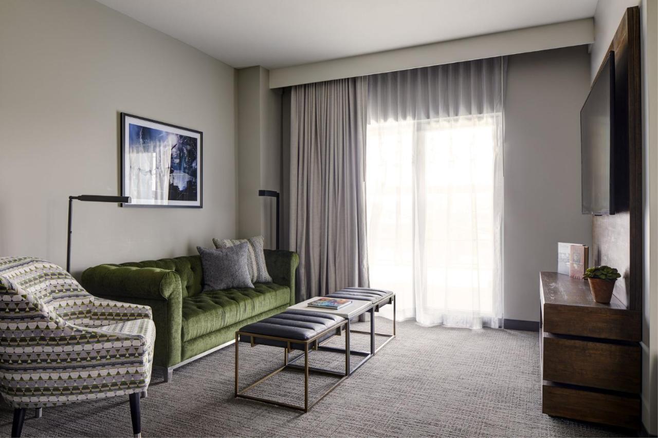 Archer Hotel Seattle/レッドモンド エクステリア 写真